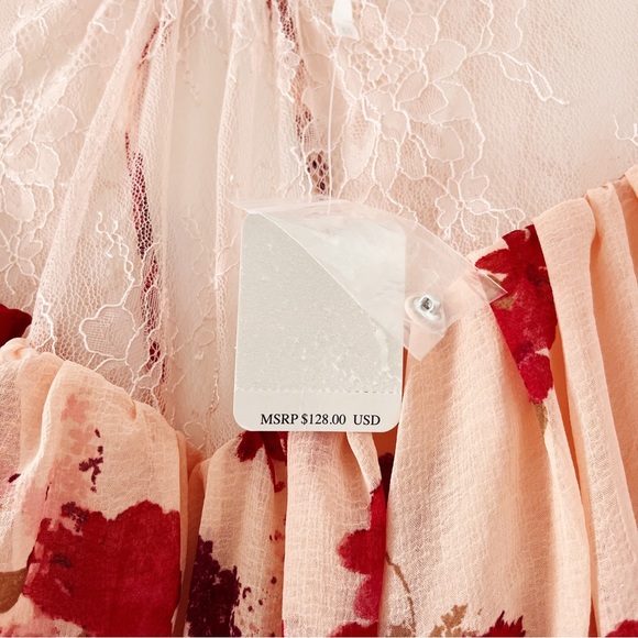 NWT Free People Daphne Blouse in Romantic Combo - XS - Picture 3 of 10